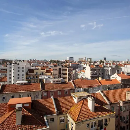 Joivy Cosy 2-bed Flat In Arroios Apartment