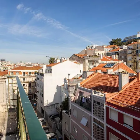 Joivy Cosy 2-bed Flat In Arroios * Lisbon